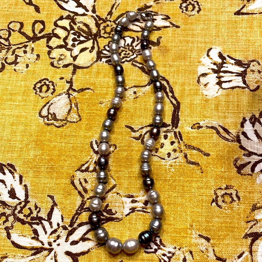 Freshwater pearl necklace